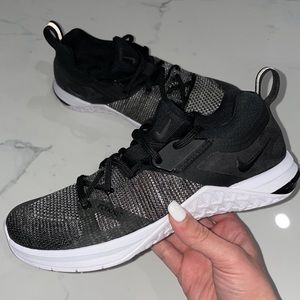 Women’s Nike metcon flyknit